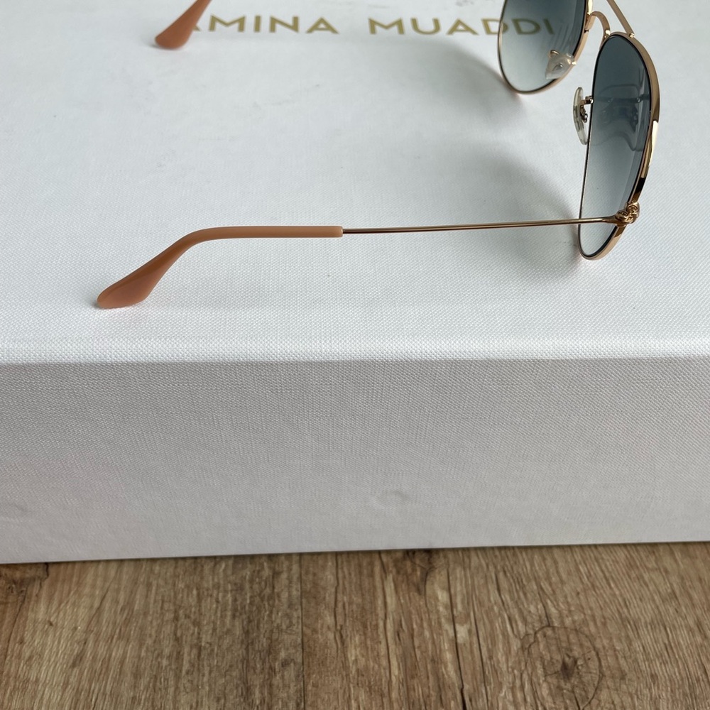 Ray-Ban Aviator Gradient Sunglasses - Picture 5 of 5